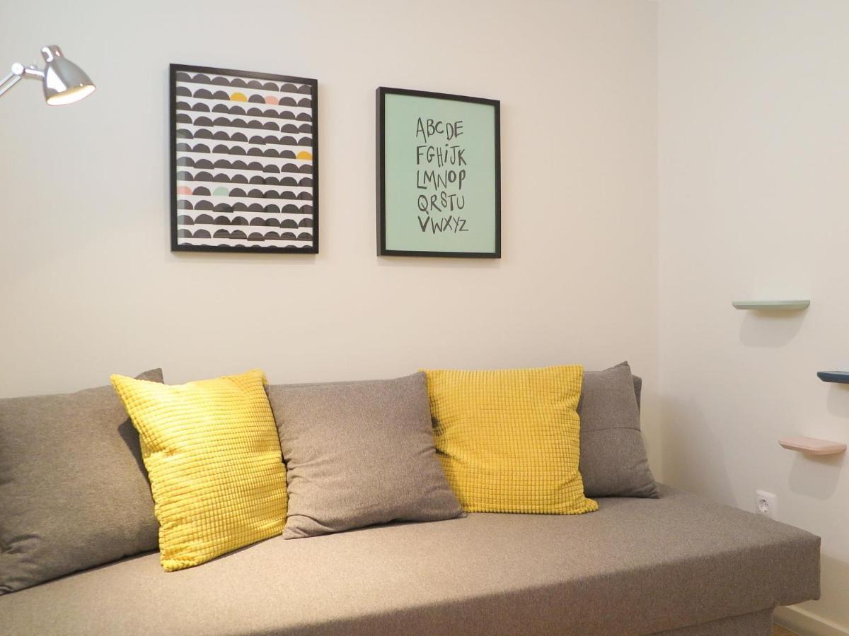 Historic Alfama Apt With Modern Style Lisbon Bagian luar foto